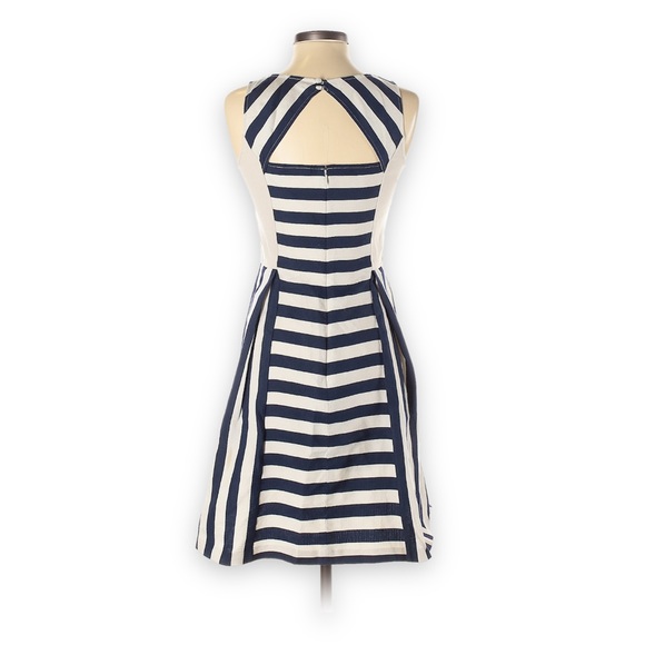 DKNY Striped Dress with Pockets - Picture 2 of 3